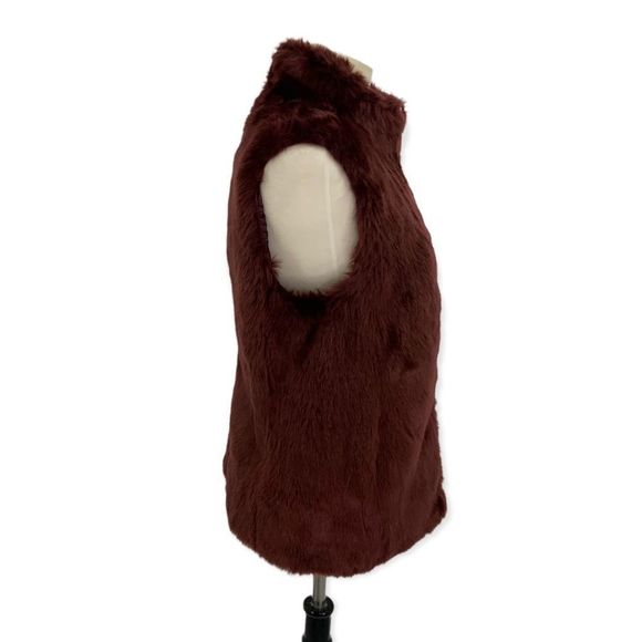 J. Crew Burgundy Faux Fur Vest Full Zip Size Small - Picture 10 of 11